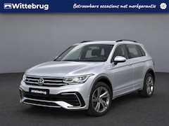 Volkswagen Tiguan - 1.4 TSI eHybrid 245pk R-Line DSG Automaat / R-line / App-connect / Parkeersensoren hal