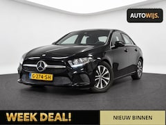 Mercedes-Benz A-klasse - 200 Business Solution|CAMERA|SEDAN|TREKHAAK|NL AUTO