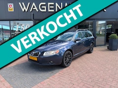 Volvo V70 - 1.6 T4 Limited Edition AUT|NAVI|Leder|HAAK|Goed OH