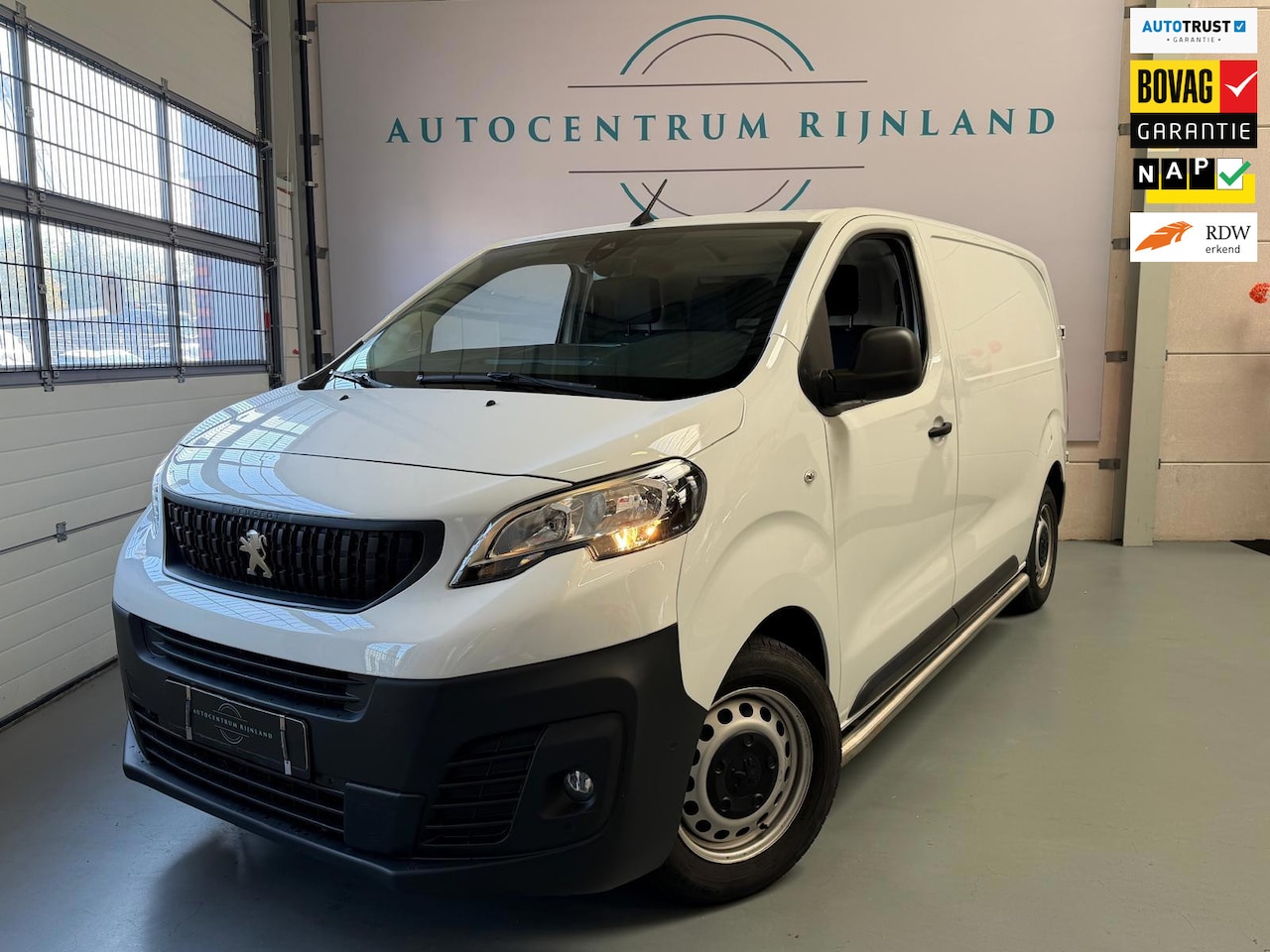 Peugeot Expert - 1.5 BlueHDI 120 S&S L2 Navi, Camera, Carplay, Cruise Control, Trekhaak, Euro 6 - AutoWereld.nl