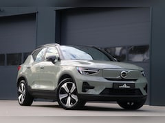 Volvo XC40 - Recharge Pro 70kWh AdaptiveCruise Camera Stoel/stuur verwarming TwoTone Sage Green PilotAs