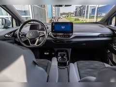 Volkswagen ID.4 - Pure 52 kWh | Warmtepomp | Verwamde stoelen