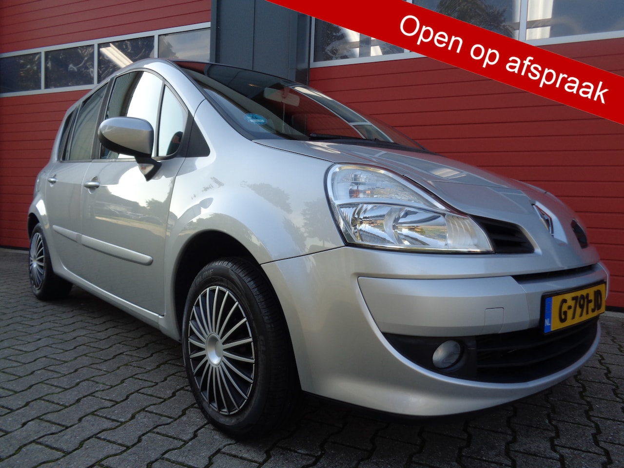 Renault Grand Modus - 1.2 TCE Exception 101PK Airco Cruise Hoge-Zit/Instap 144DKm - AutoWereld.nl