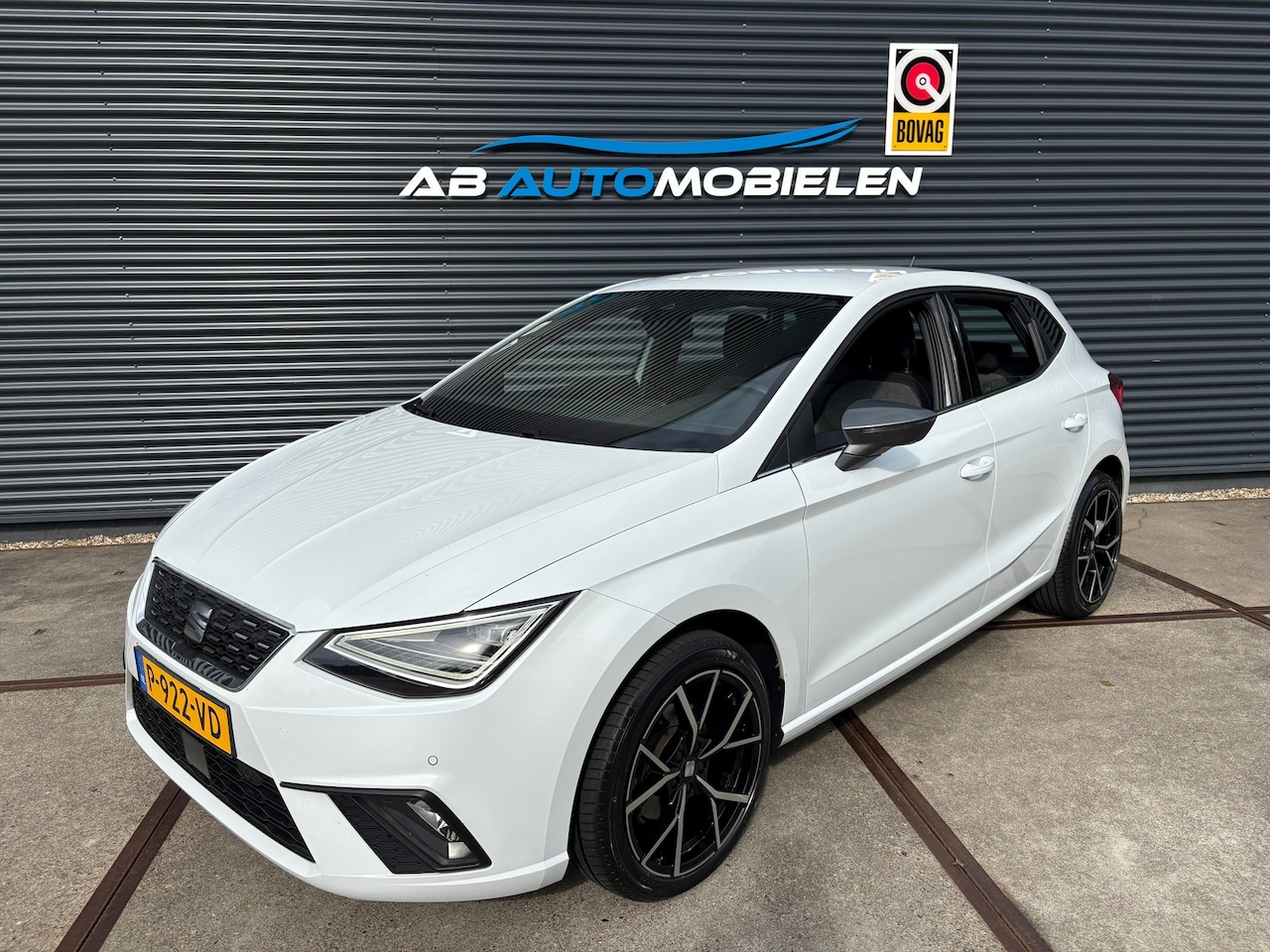 SEAT Ibiza - 1.0 EcoTSI FR Business Intense AUTOMAAT/ CARPLAY/ XENON - AutoWereld.nl