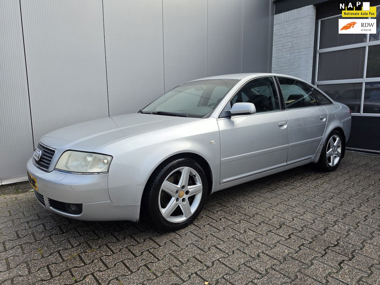 Audi A6 Limousine - 3.0 MT automaat Youngtimer - AutoWereld.nl