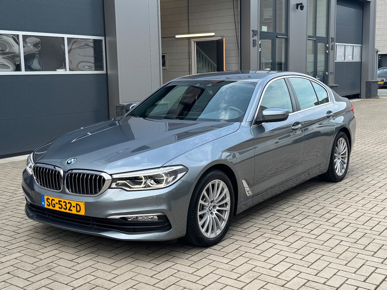BMW 5-serie - 520d High Executive 520d High Executive - AutoWereld.nl