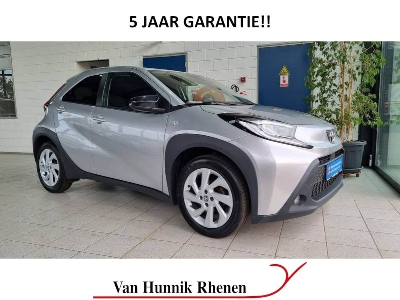Toyota Aygo X - 1.0 VVT-i First Automaat | Apple/Android | Stoelverw | LED | - AutoWereld.nl