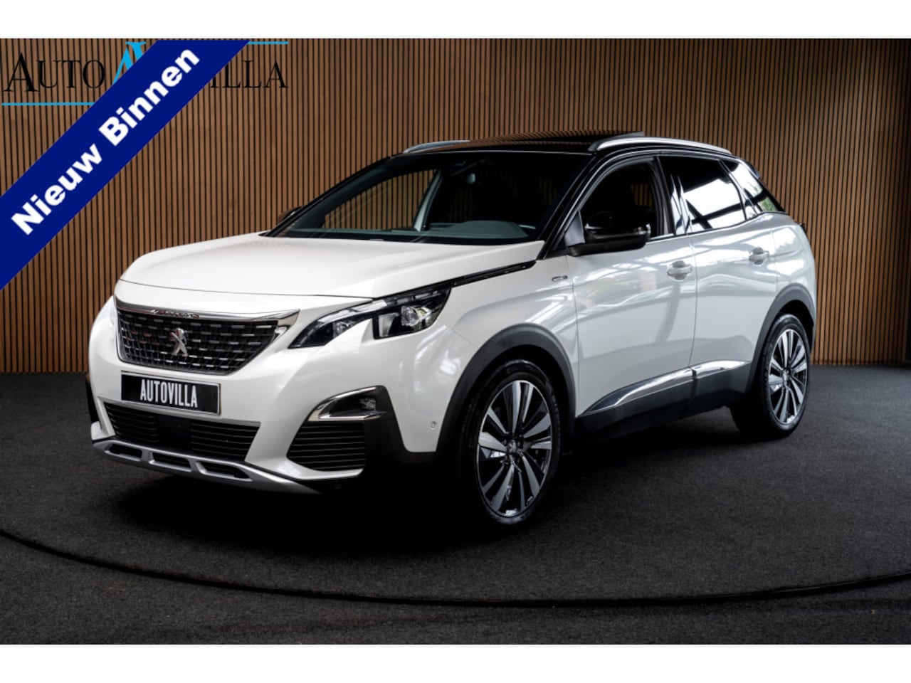 Peugeot 3008 - 1.2 PureTech GT Line Panodak Navi Camera Climate PDC Stoelverwarming Keyless Entry & Go Cr - AutoWereld.nl
