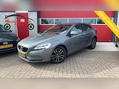 Volvo V40 - 2.0 D2 Nordic+ NWE D-RIEM / TREKHAAK / STANDKACHEL / NAVI / CLIMA / PDC / BLUETOOTH / CRUI
