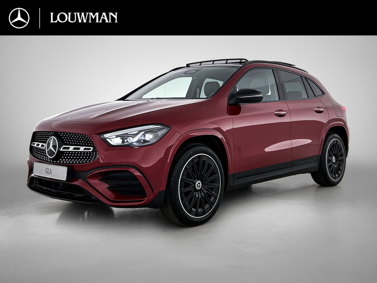 Mercedes-Benz GLA-Klasse - 250 e 140 Year Edition | Plus pakket | Nightpakket | Parkeerpakket | Trekhaak | Panoramasc - AutoWereld.nl