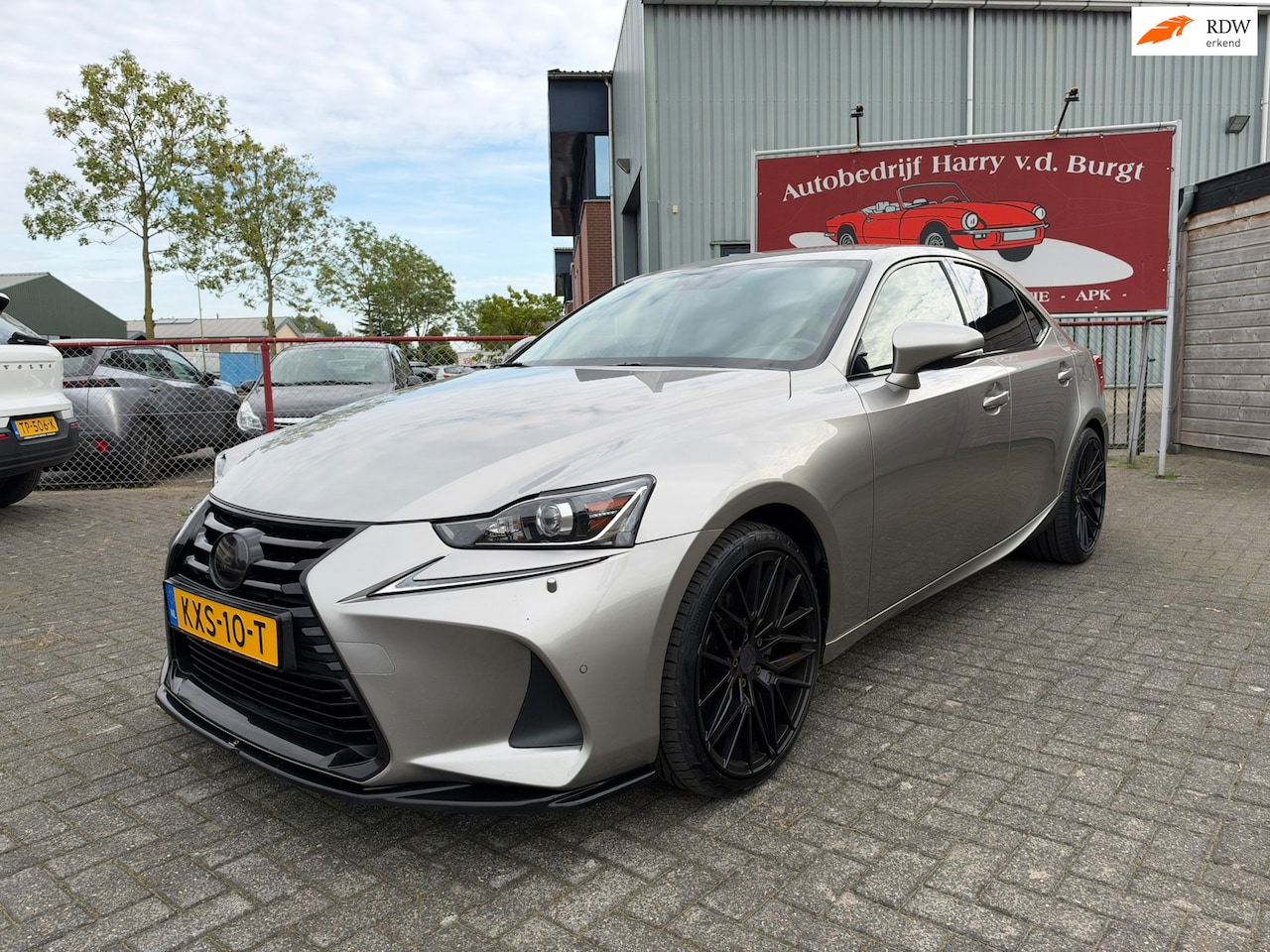 Lexus IS - 300h Hybrid Business Line 300h Hybrid Business Line - AutoWereld.nl