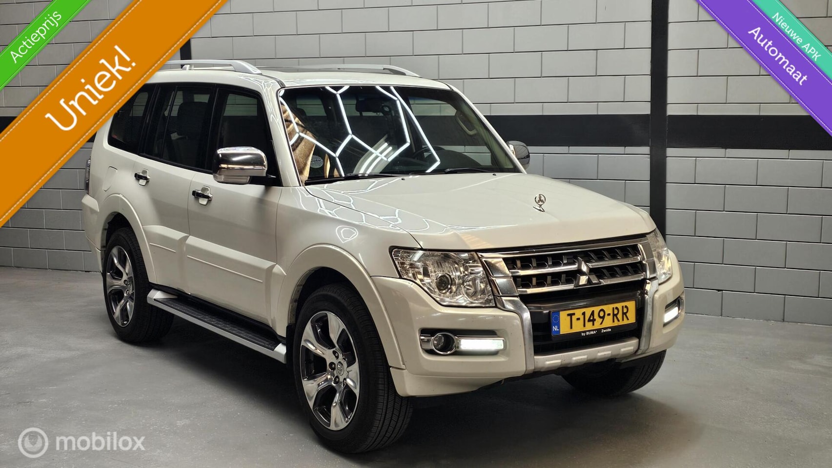 Mitsubishi Pajero - 3.5-24V V6 GLS Long Body 7Pers Unieke auto - AutoWereld.nl