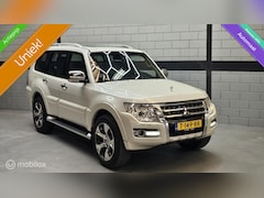 Mitsubishi Pajero - 3.5-24V V6 GLS Long Body 7Pers Unieke auto