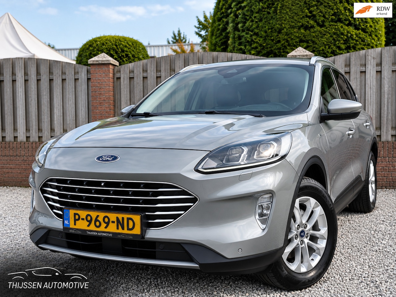 Ford Kuga - 2.5 PHEV Titanium X NAP E-TREKHAAK DODEHOEK STOELVERWARMING STUURVERWARMING ECC NAVI - AutoWereld.nl