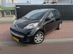 Peugeot 107 - 1.0-12V XR Airco