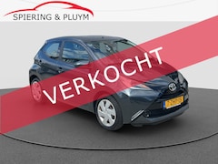 Toyota Aygo - 1.0 VVT-i x-play | Camera | Airco | Bluetooth