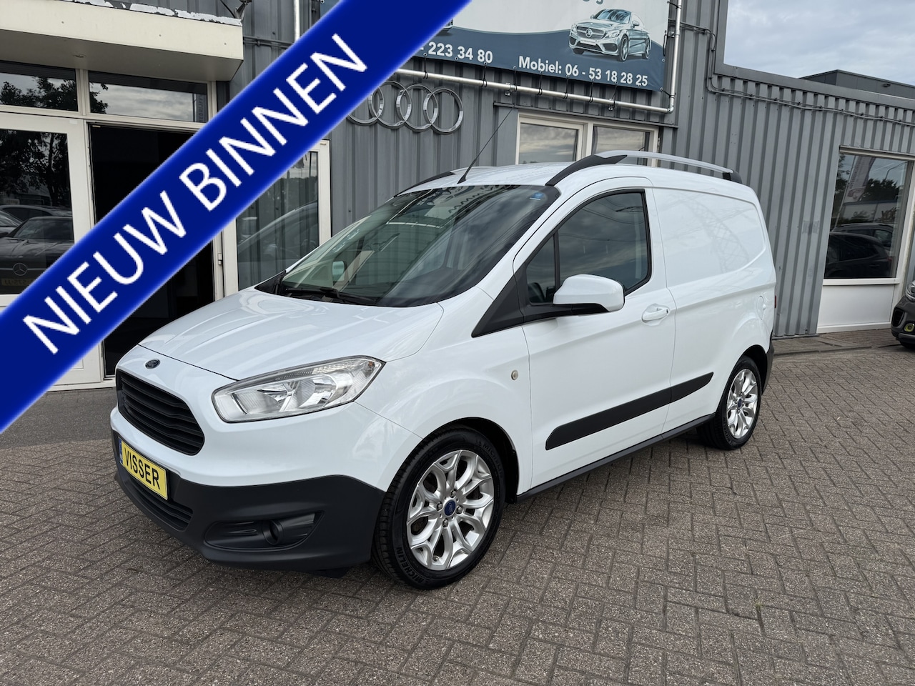 Ford Transit Courier - 1.0 Economy - AutoWereld.nl