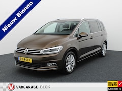 Volkswagen Touran - 1.4 TSI 150Pk DSG Highline | 3x Iso Fix | Trekhaak afnb. | Camera | Stoelverw. | Prijs Rij