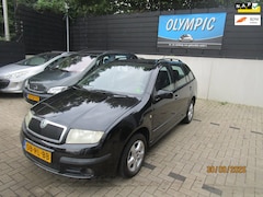 Skoda Fabia Combi - 1.4-16V Elegance +Airco +Nieuwe apk