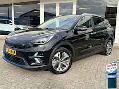 Kia e-Niro - DynamicPlusLine 64 kWh | Schuif-kanteldak | SOH 99% | Keyless | Adapt. Cruise | Apple/Andr