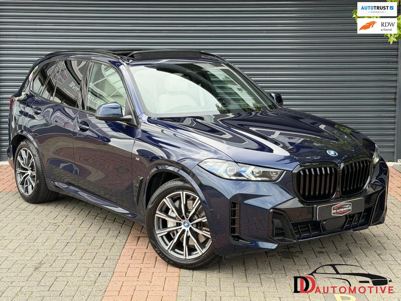 BMW X5 - XDrive50e 360° Camera | Panoramdak | Trekhaak | H&K | HuD - AutoWereld.nl
