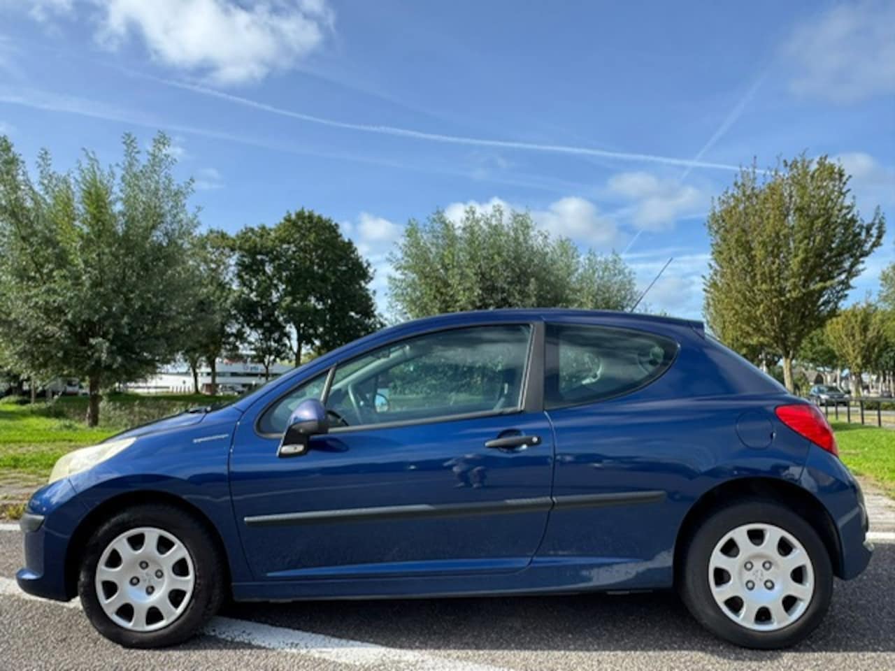 Peugeot 207 - 1.4-16V XR Electric pakket Airco NW APK! - AutoWereld.nl