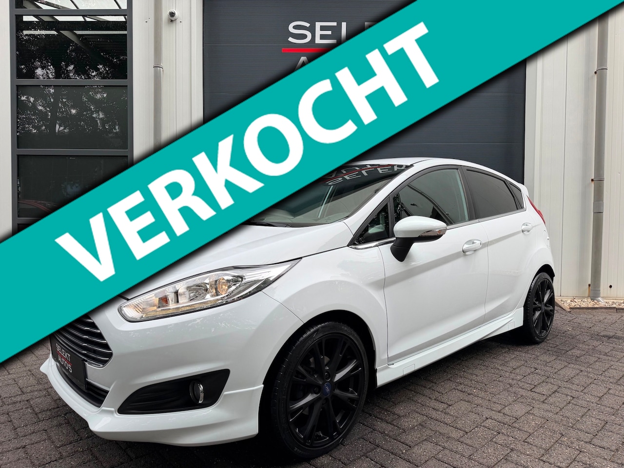 Ford Fiesta - 1.0 EcoBoost ST-Line 100 Pk Xenon/Led/17 Inch/Climate Control/Bluetooth/Stoelverwarming/5- - AutoWereld.nl