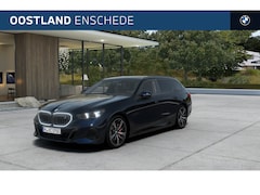 BMW i5 Touring - eDrive40 M Sport / Trekhaak / Panoramadak / Comfort Access / Bowers & Wilkins / Adaptieve