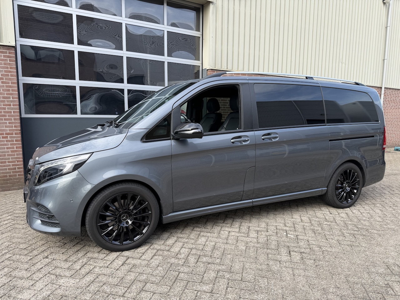 Mercedes-Benz V-klasse - 250d 4-MATIC Lang DC AMG,Burmester,Standkachel,Vol Opties - AutoWereld.nl