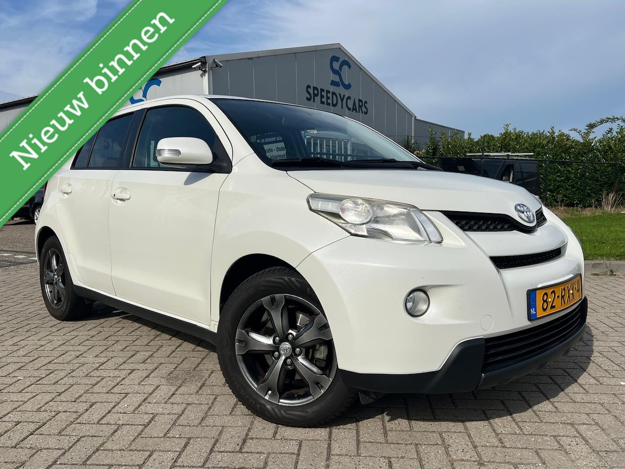 Toyota Urban Cruiser - 1.3 VVT-i Dynamic Cruise Clima Keyless - AutoWereld.nl