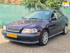 Volvo S40 - 1.8i *NIEUWE DISTRIBUTIE* ruime APK