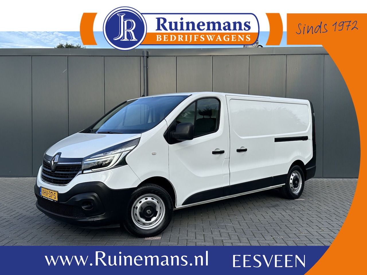 Renault Trafic - 2.0 dCi 120 PK / L2H1 / 1e EIG. / DUBBELE SCHUIFDEUREN / TREKHAAK / LED KOPLAMPEN / AIRCO - AutoWereld.nl
