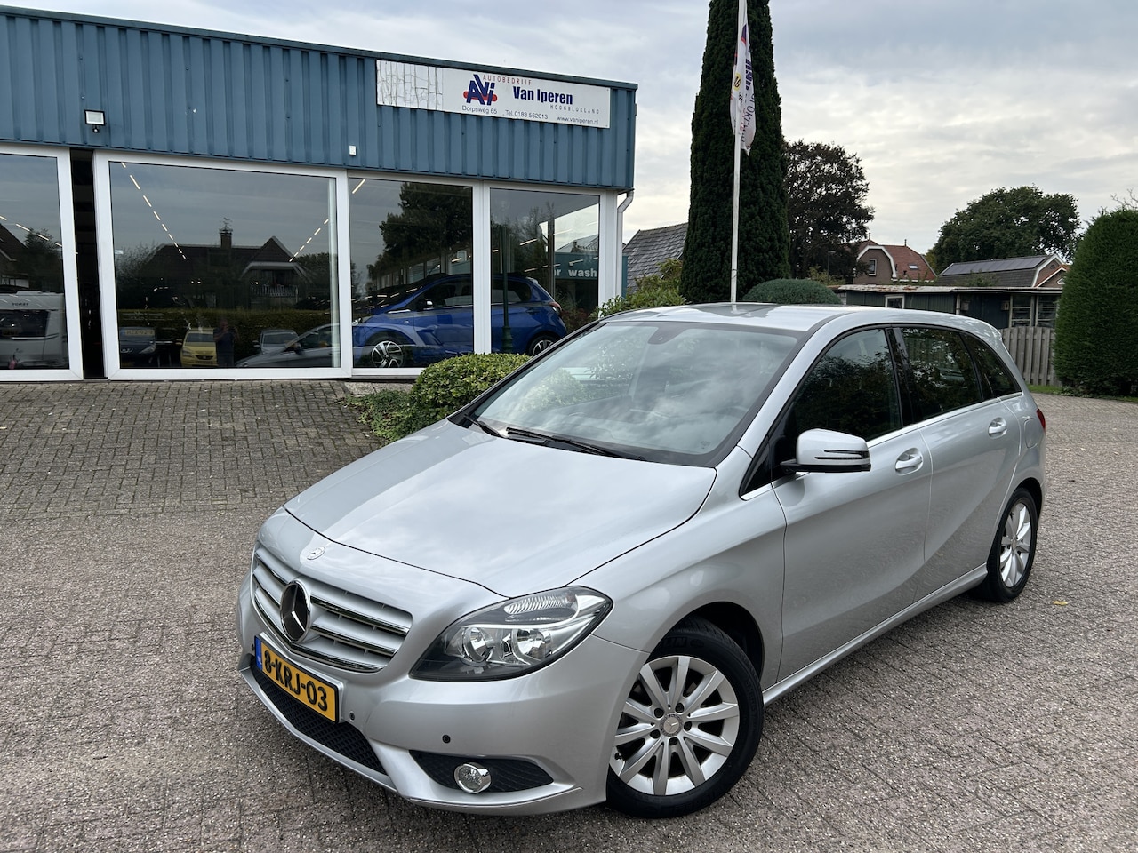 Mercedes-Benz B-klasse - 180 180 - AutoWereld.nl