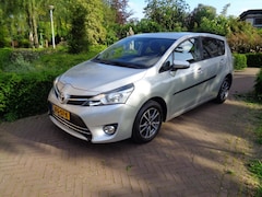 Toyota Verso - 1.8 VVT-i 147pk Aut (5P) Business Plus bij specialist met 12 maanden BOVAG garantie