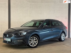 SEAT Leon Sportstourer - 1.5 eTSI AUT|Navi|Carplay|Cruise|Camera|Dealer Onderhouden