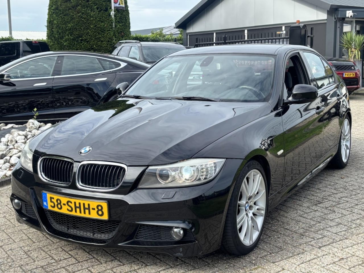 BMW 3-serie - 318i Sedan 2011 M Sport Edition Zwart NL Auto - AutoWereld.nl