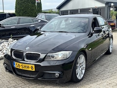 BMW 3-serie - 318i Sedan 2011 M Sport Edition Zwart NL Auto