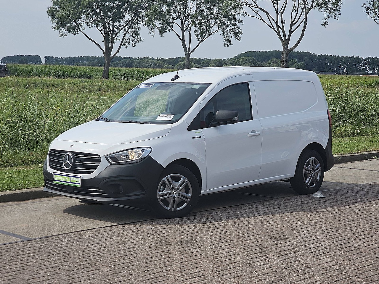 Mercedes-Benz eCitan - 51kWh L1H1 Cruise control, Airco, Pdc, Carplay, Navi, Camera, Climate control, 51kWh, 290K - AutoWereld.nl