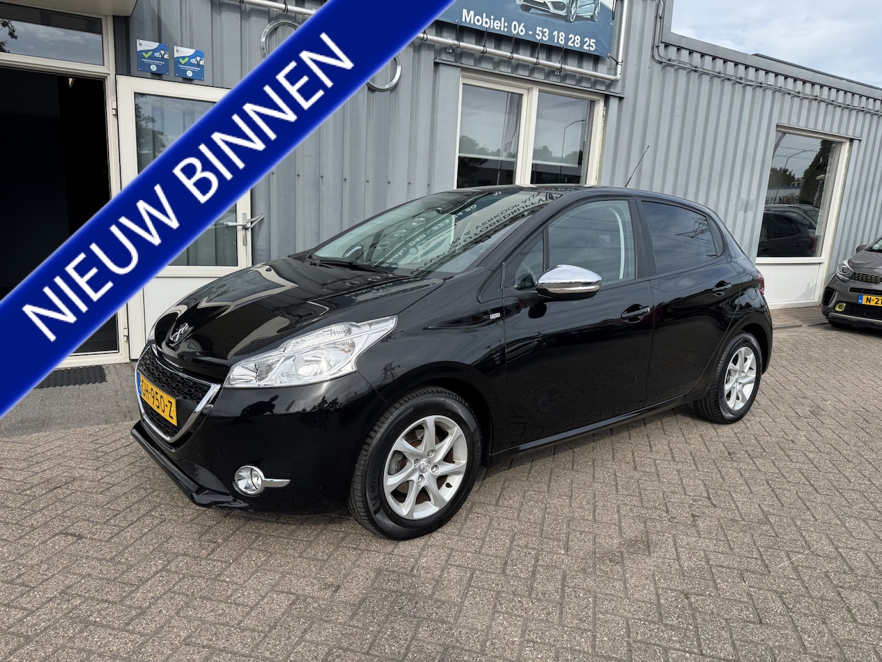 Peugeot 208 - 1.2 PureTech Style Pack 1.2 PureTech Style Pack - AutoWereld.nl