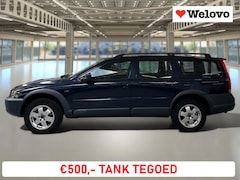 Volvo XC70 - 2.5 T Geartronic Comfort Line Garantie, rijklaar, 3e bankje, trekhaak, automaat
