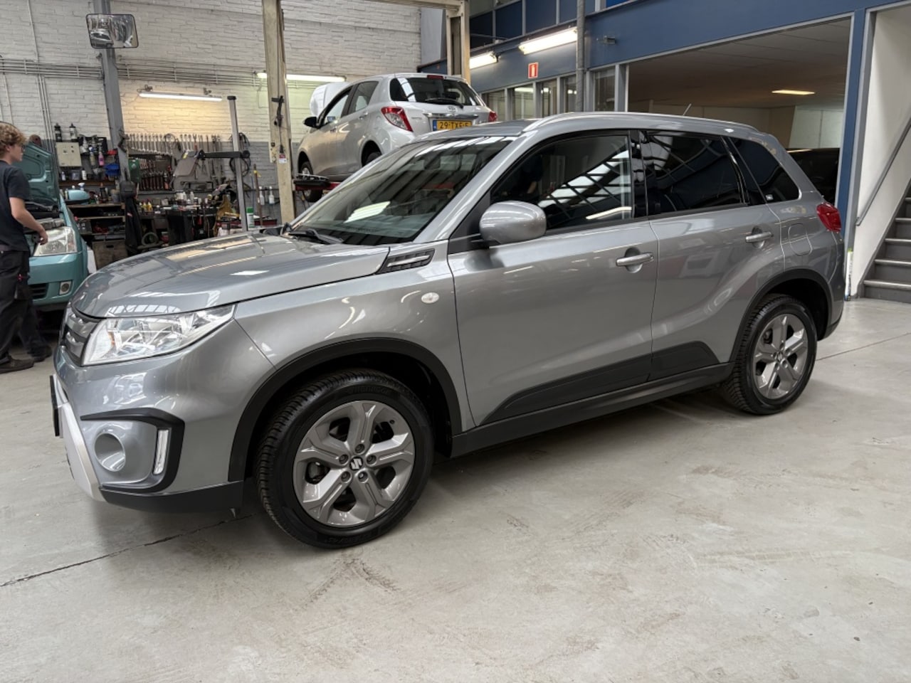 Suzuki Vitara - 1.6 VVT 2WD Exclusive | Trekhaak | Navigatie | Rijklaar prijs! - AutoWereld.nl