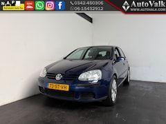 Volkswagen Golf - 1.6 FSI Trendline Business