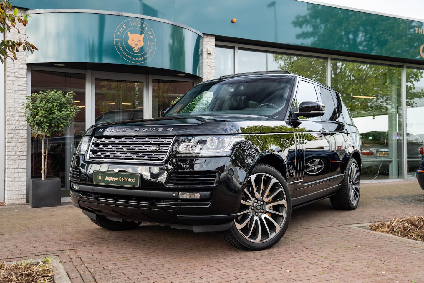 Land Rover Range Rover - 5.0 V8 Autobiography SV - AutoWereld.nl