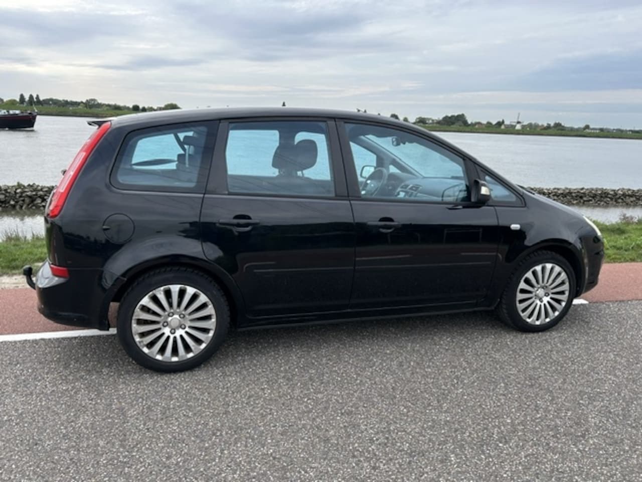 Ford C-Max - 1.8-16V Limited - AutoWereld.nl