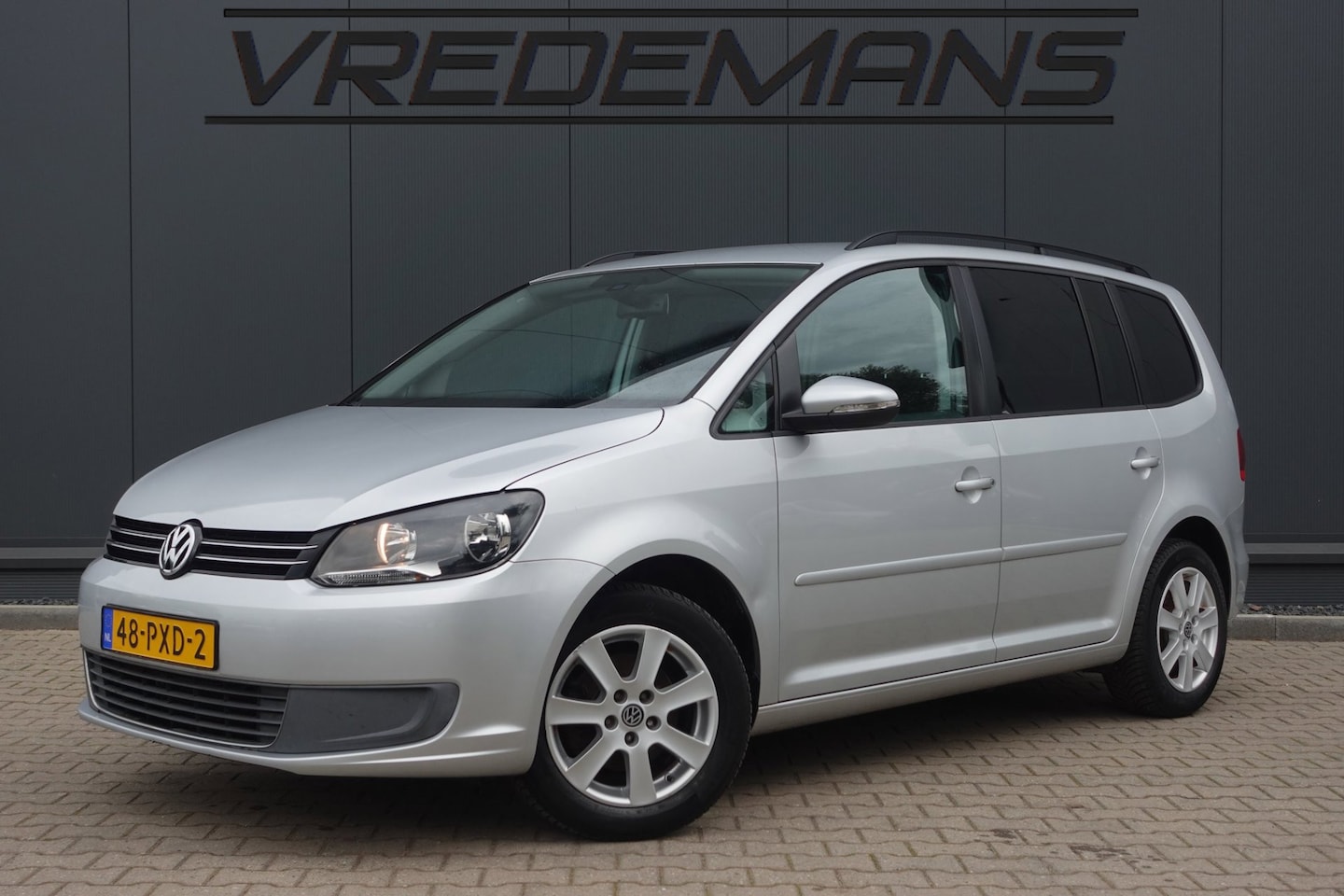 Volkswagen Touran - 1.2 TSI Comfortline BlueMotion CLIMA/NAVI - AutoWereld.nl