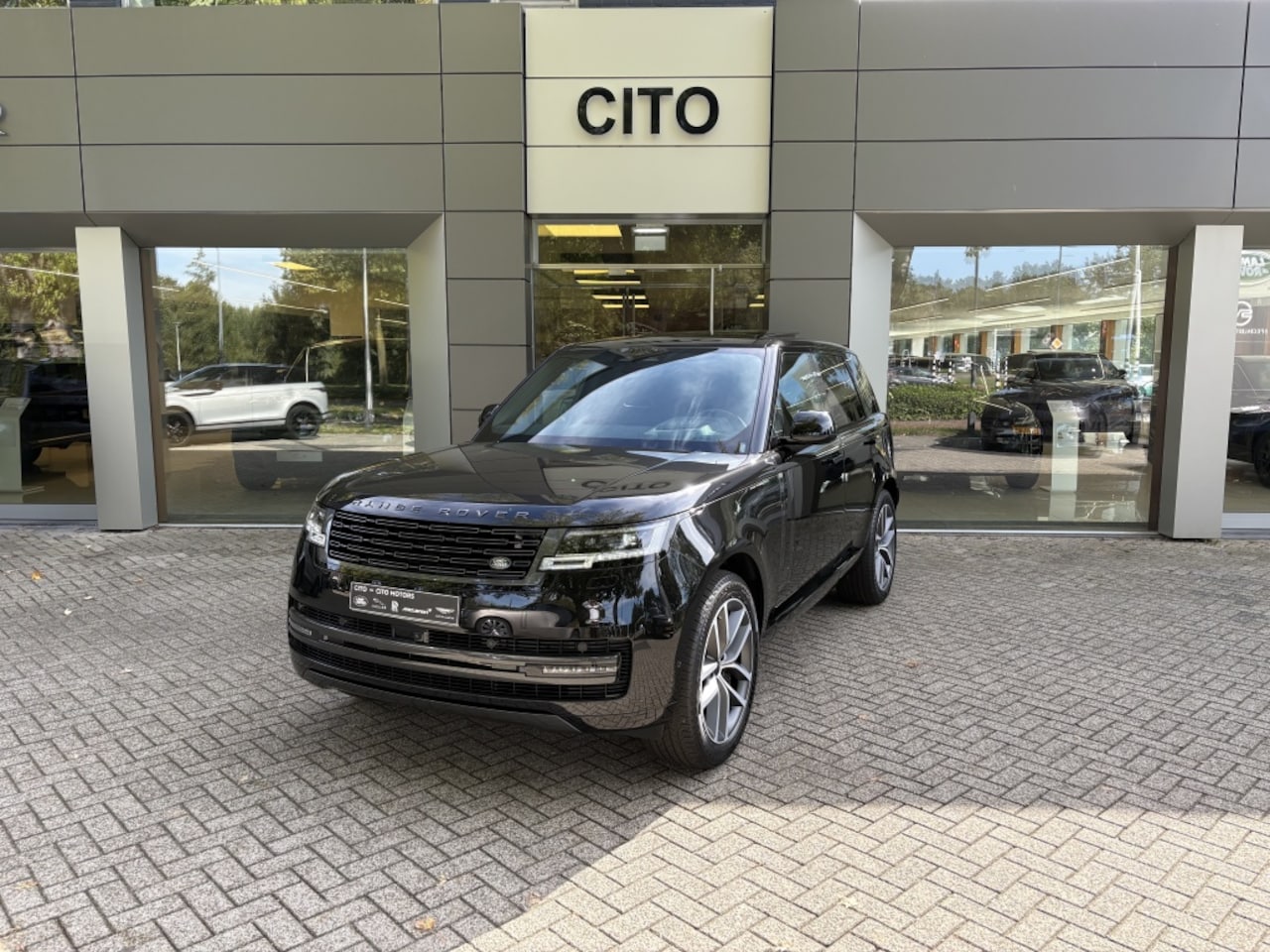Land Rover Range Rover - P550e PHEV AWD Autobiography - AutoWereld.nl