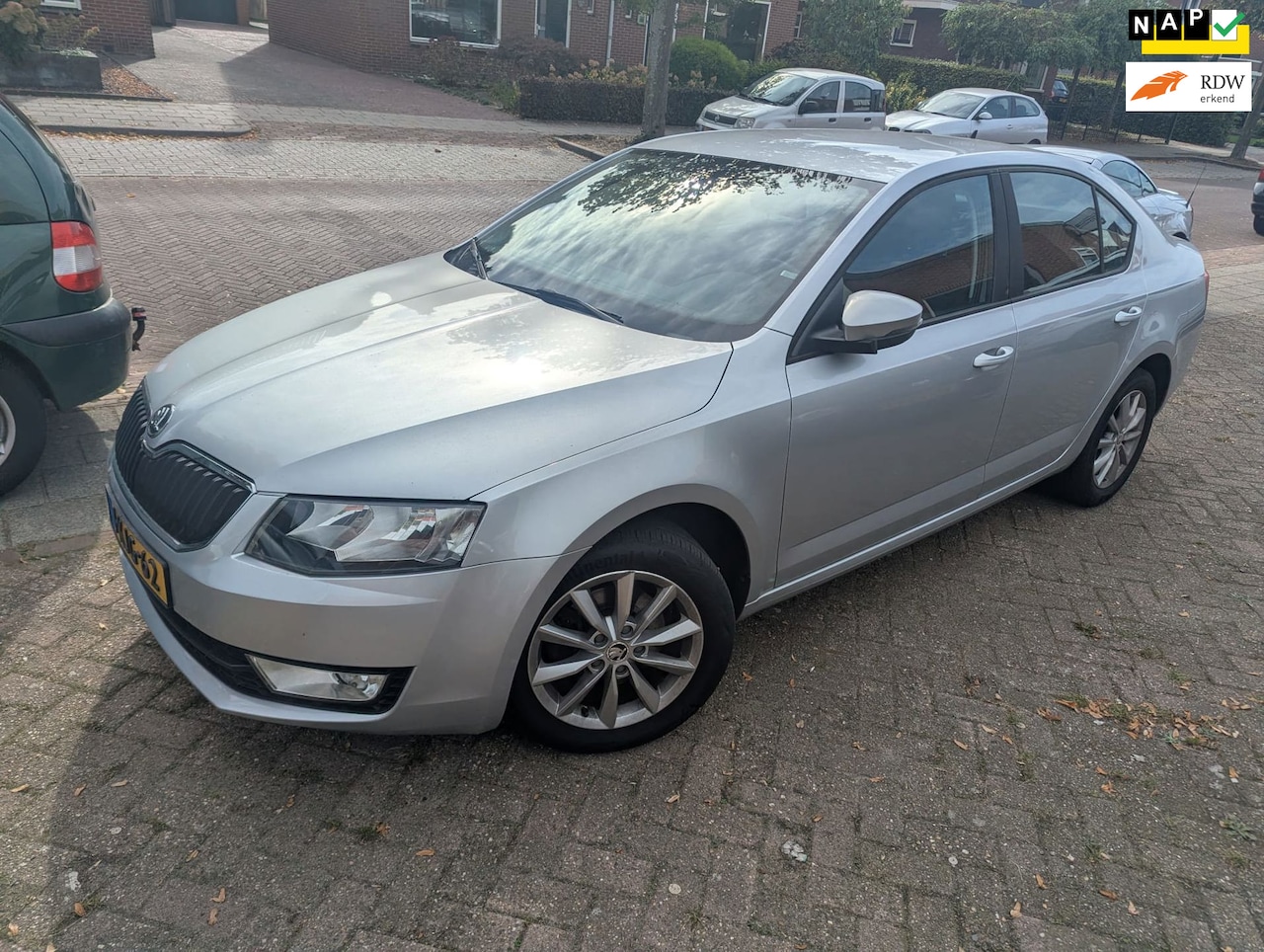 Skoda Octavia - 1.2 TSI Greentech Ambition Businessline 1.2 TSI Greentech Ambition Businessline - AutoWereld.nl