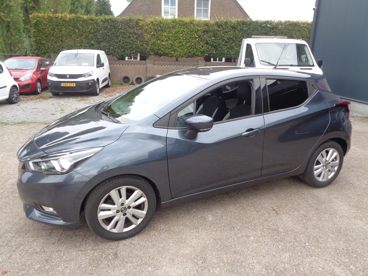 Nissan Micra - 1.0 IG-T N-Connecta Airco, Navigatie, carplay, PDC, Camera - AutoWereld.nl