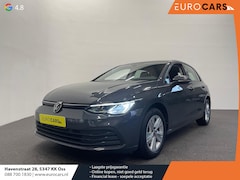 Volkswagen Golf - 1.0 eTSI 110pk Automaat Life Navigatie Apple Carplay/Android Auto Parkeersensoren Adaptiev