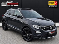 Volkswagen T-Roc - R-line Pano trekhaak Pdc led Carplay